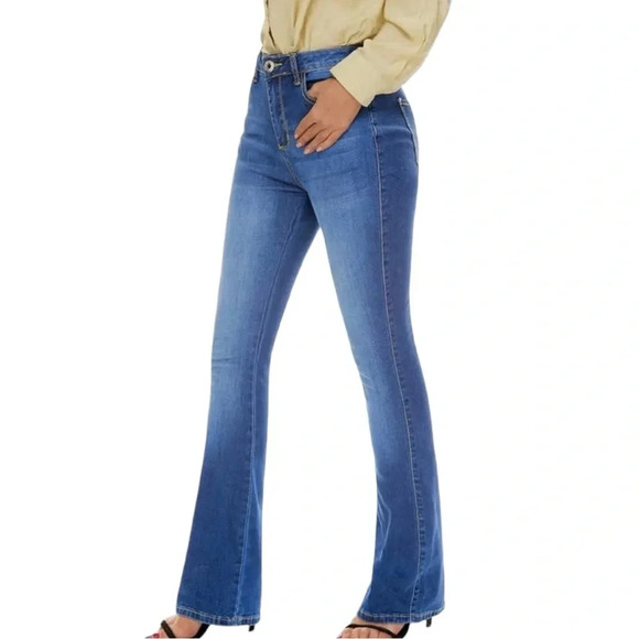 NWOT Women’s Bell Bottom Boot Cut High Waisted Stretch Blue Jeans Summer Fashion - Picture 3 of 9